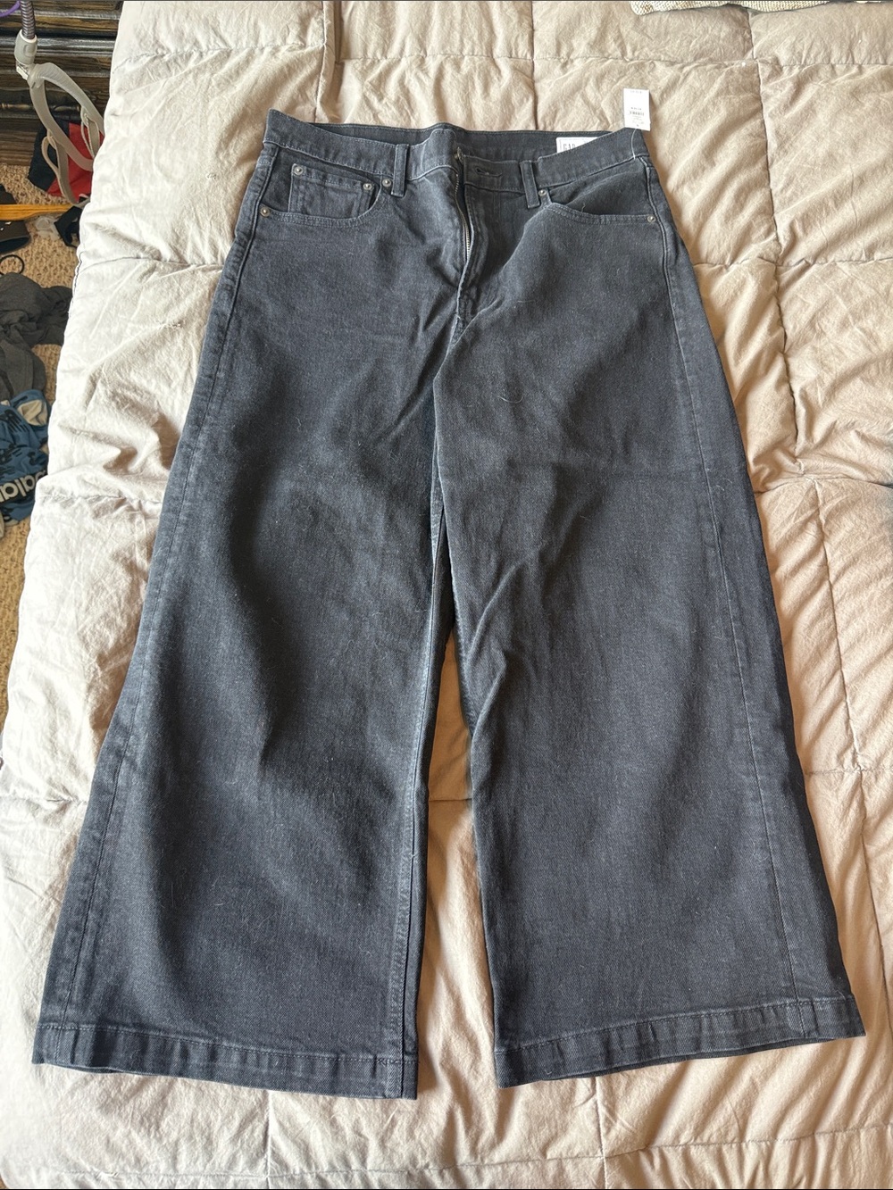 GAP High-Rise Stride Black Wide-Leg Ankle Women's Jeans